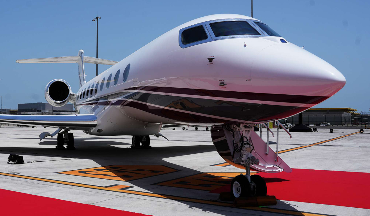Qatar Executive Welcomes World's First Gulfstream G700 Aircraft to Doha